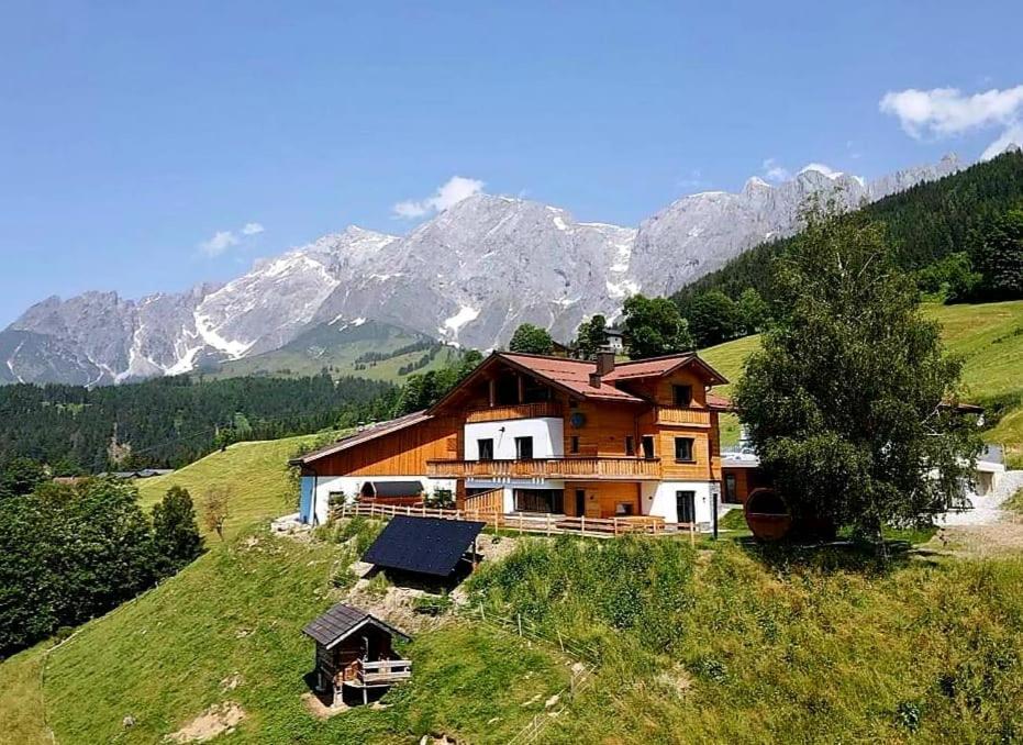Gut Stein Panoramalodge Muhlbach Am Hochkonig Exterior photo